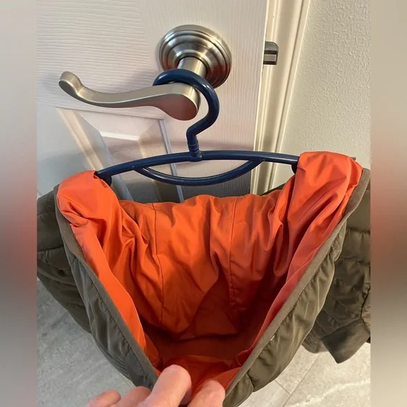 Universal Standard Women’s Puffer in Size 22-24 (Large in Universal Standard) - Picture 12 of 13